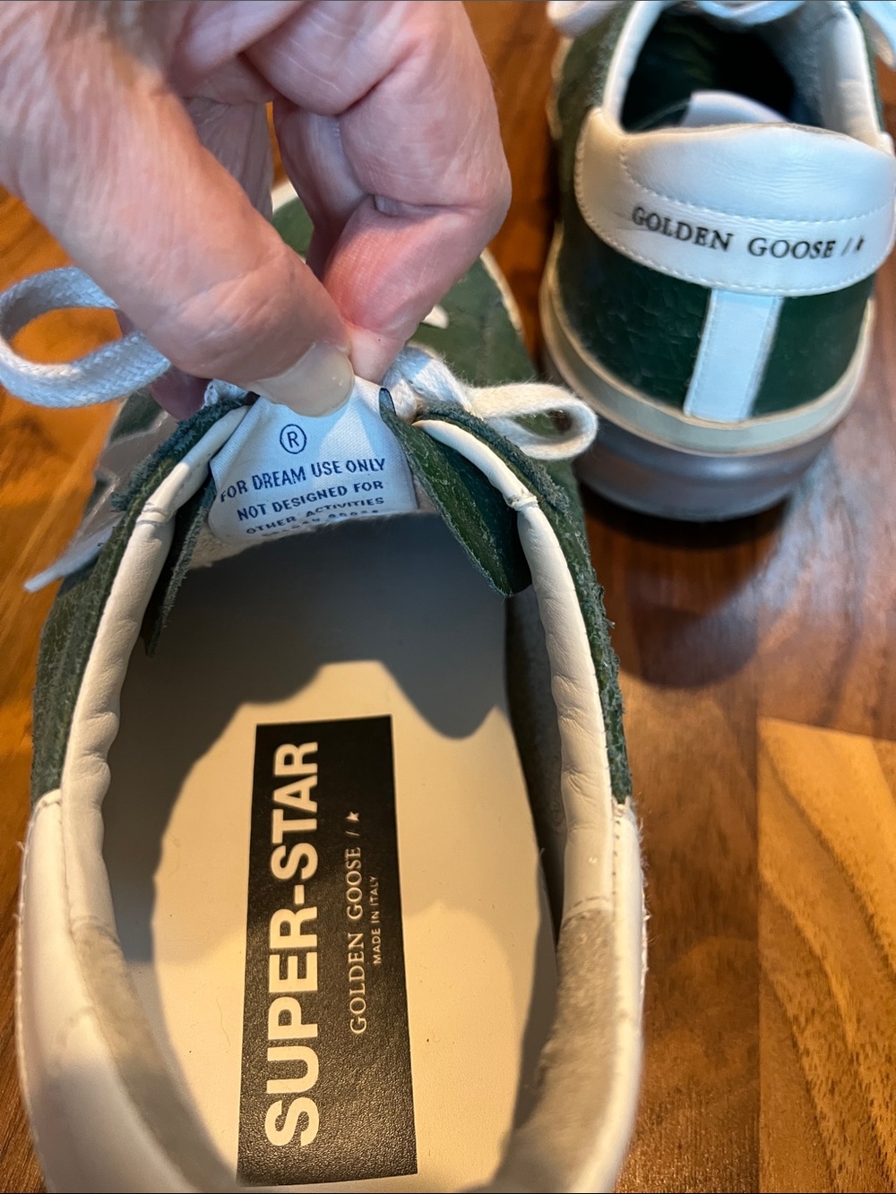 Golden Goose Green Leather Low-Top Sneakers with White Accents - Picture 5 of 6